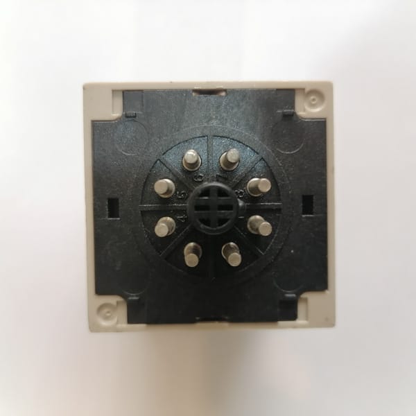 تایمر امرون (Omron) مدل H3BA-8